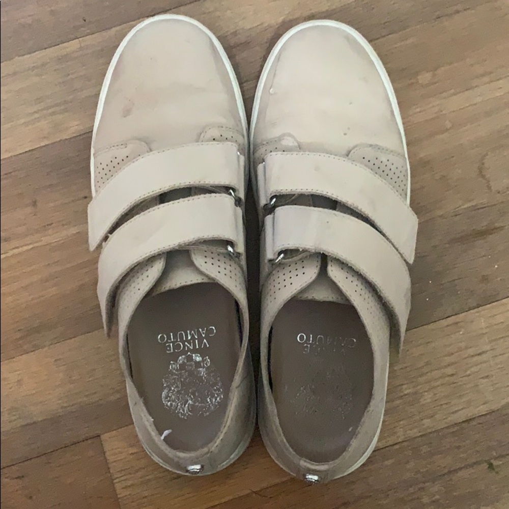 Vince Camuto Brindy Velcro Suede Sneaker